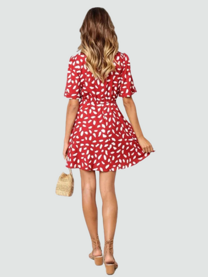 Elegante Mini Jurk met Zomerse Flair