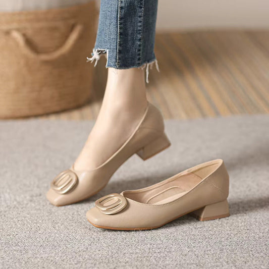 Elegant Mid-Heel Pumps