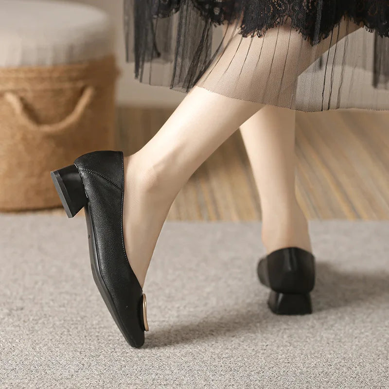 Elegant Mid-Heel Pumps