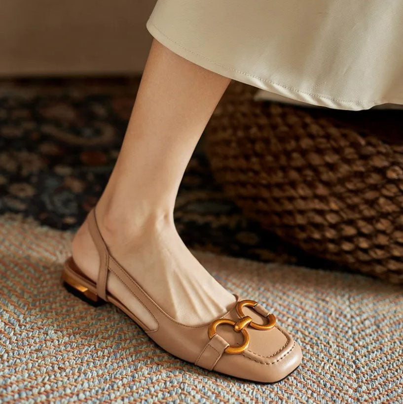Stap Met Elegant Comfort Vooruit