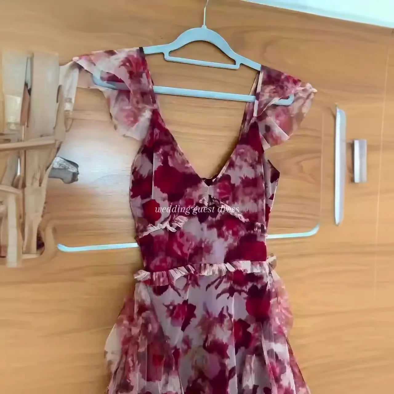 Bloemenjurk die je figuur viert