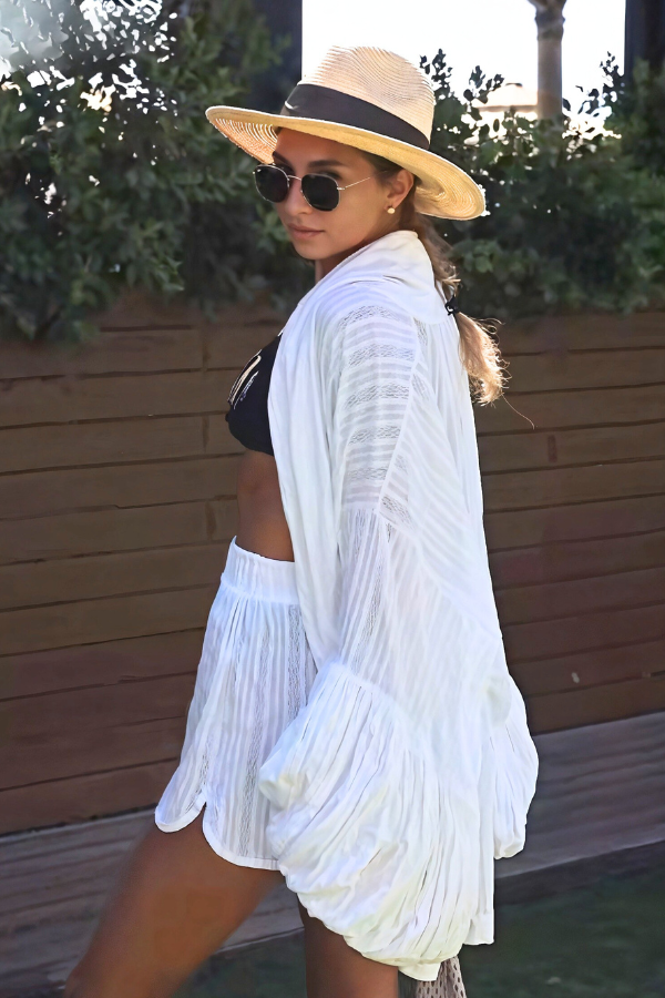 Cooling Beach Outfit