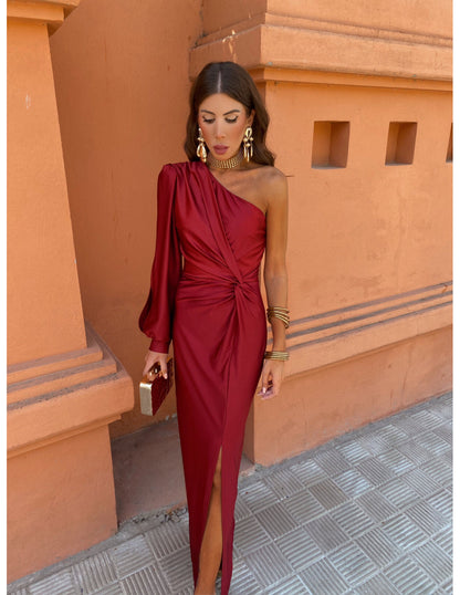 Elegant One-Shoulder Dress